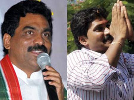 జగన్‌కు లగడపాటి సవాల్, నెల తిరిగే సరికి జైలుకు