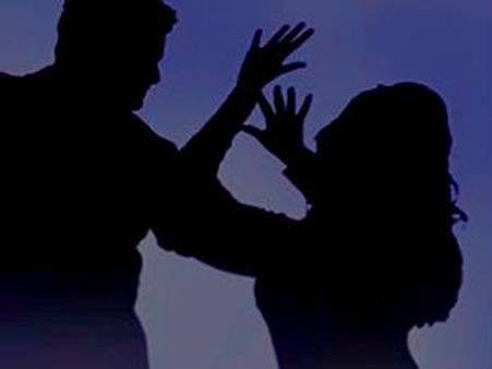 కాల్ సెంటర్ ఉద్యోగినిపై సామూహిక అత్యాచారం