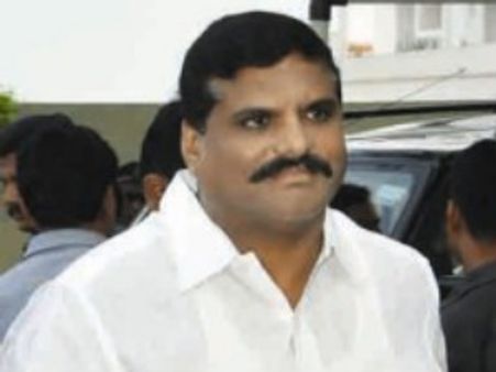 బొత్స విచారణకు పిటిషన్: ధర్మాన తనయుడికి ప్రశ్నలు