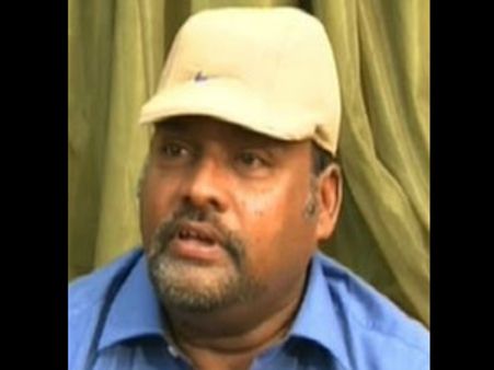 కోలా అరెస్టుకు విజయవాడ పోలీసుల గాలింపు