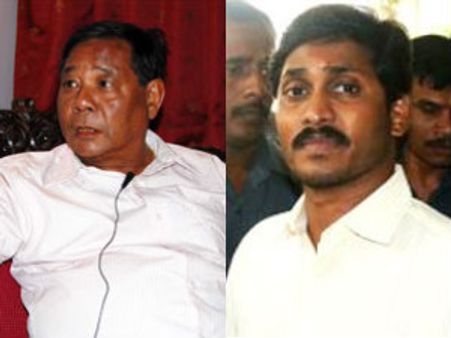 జగన్‌ను కలిసేందుకు సంగ్మాకు నో, విజయమ్మతో భేటీ