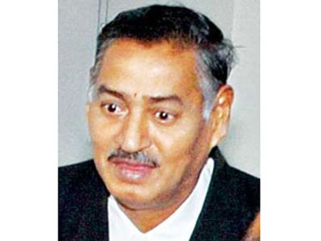 గాలి బెయిల్ డీల్: ఎసిబి కస్టడీకి పట్టాభి రామారావు