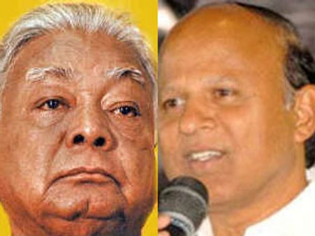 అధిష్టానంపైనే పోరు: కాకా, ఏ నిర్ణయమైనా సరే: గౌడ్