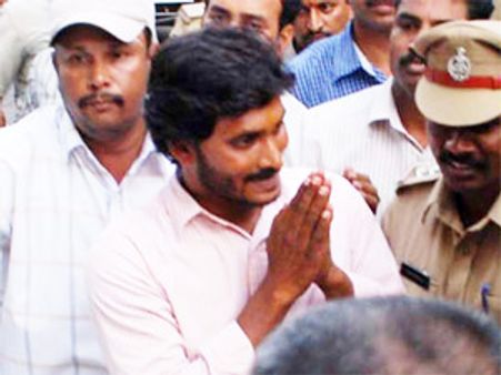 సమైక్యవాదానికే వైయస్ జగన్ జై?