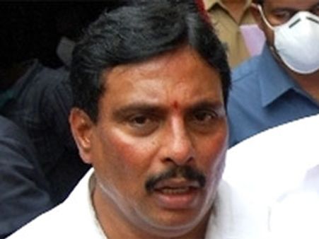 ముఖ్యమంత్రి నిర్ణయాన్ని వ్యతిరేకించిన దానం