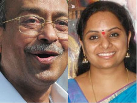 కవిత కాల్చివేత కామెంట్స్: సమైక్యవాదులకు ప్రశ్న