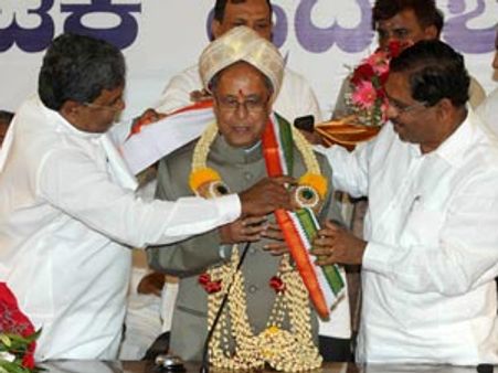 సంగ్మా '69 ఆశలు గల్లంతు: రాష్ట్రపతి ప్రణబ్‌ముఖర్జీయే