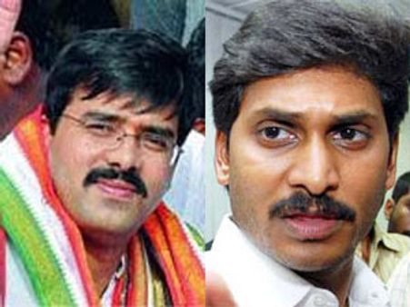 జగన్‌తో అప్పుడే తెగతెంపులు! అతనిది వేరే పార్టీ: వంశీ