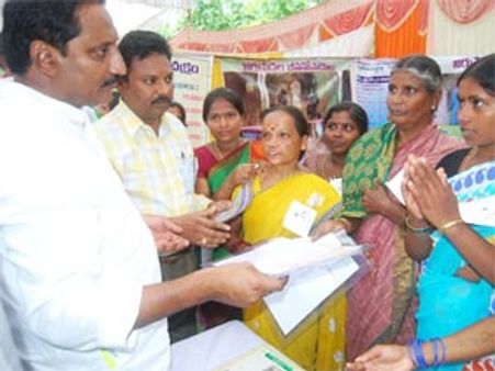 ప్రతిపక్షాల విమర్శలను పట్టించుకోం: ముఖ్యమంత్రి
