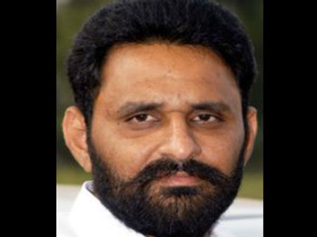 గుడివాడ ఎమ్మెల్యే కొడాలి నానికి ఏడాది జైలు శిక్ష