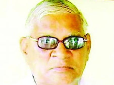  మాజీ మంత్రి కలిదిండి రామచంద్రరాజు కన్నుమూత