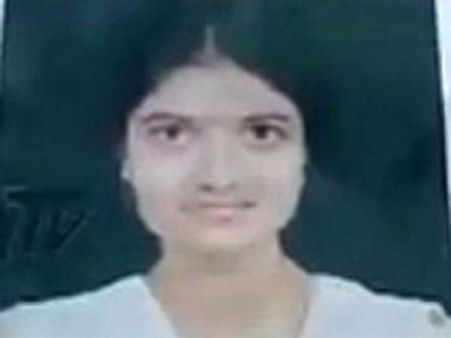 లేడీ టెక్కీ నీలిమ మృతి: హత్య కోణంపై పోలీసుల దృష్టి