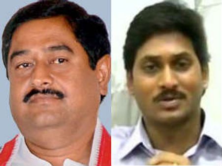 జగన్ కేసు: చార్జిషీట్‌లో నిందితుడిగా మంత్రి ధర్మాన