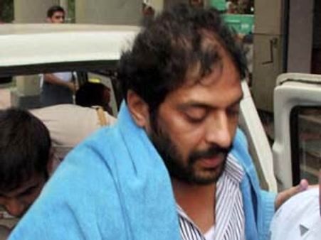 గీతికా శర్మ కోసం బోరున ఏడ్చాడు: కందా భార్య