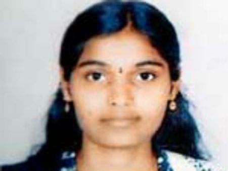 ఐఐటి మద్రాసు తెలుగు విద్యార్థిని ఆత్మహత్య