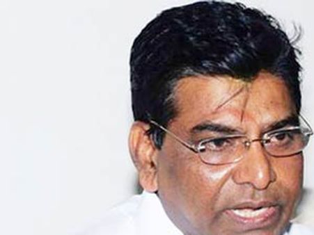 ప్రధాని దొరికిపోయారు, తప్పు ఒప్పుకున్నారు: నామా