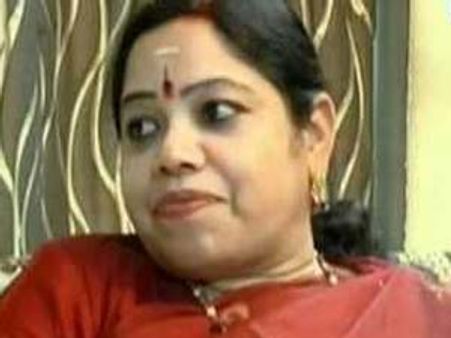 కాంగ్రెసు ఎంపి బొత్స ఝాన్సీ ఇంట్లో ఎసి చోరీ