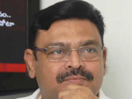 ఇద్దరు వేరని..: కెవిపి డైరీ ఆవిష్కరణపై అంబటి కామెంట్