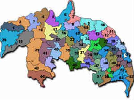 అసభ్య ఫోటోలు తీసి బ్లాక్‌మెయిల్: ప్రియుడిపై ఫిర్యాదు