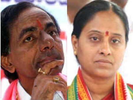  తెలంగాణ రాలేదు, మాట నిలబెట్టుకో: కెసిఆర్‌కు సురేఖ