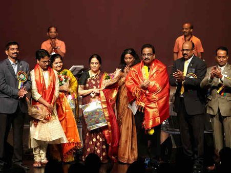 అమెరికాలో ఎస్పీ బాలు కచ్చేరీ 