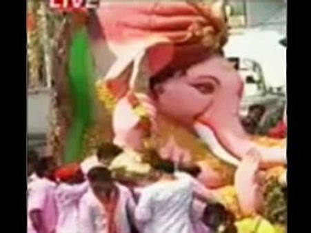 రూ. 7.50 లక్షలు పలికిన బాలాపూర్ గణేశుడి లడ్డు