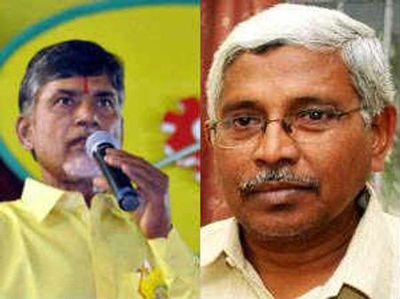  కోదండ దిష్టిబొమ్మకు ఉరి: 'బాబు వివరణ ఇవ్వాలి'