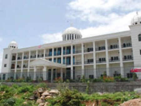 కెసిఆర్‌కు షాక్: టిఆర్ఎస్ భవన్‌పై విచారణకు హైకోర్టు