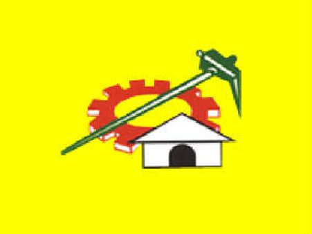  ప్రజలు కష్టాల్లో ఉండగా బాబుకు పూలదండలొద్దు: సిఎం
