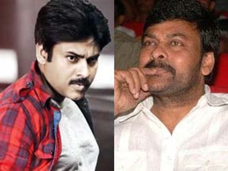 పవన్ కళ్యాణ్ సినిమా: అన్న చిరంజీవి కూడా టార్గెట్