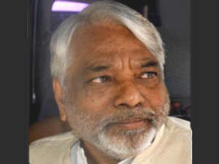 ఎవర్ని కించపర్చాలని, మావాళ్లేరి: పవన్ సినిమాపై కెకె