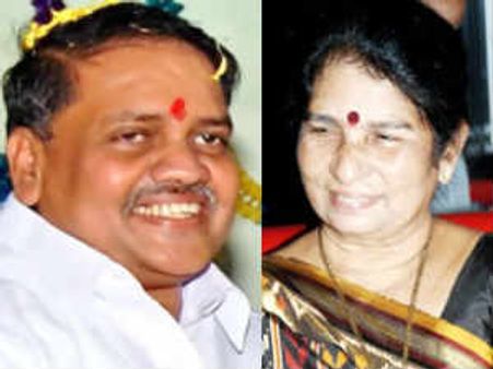 పందేరం షురూ: రాజ్యలక్ష్మి, బుద్ధప్రసాద్‌లకు పదవులు