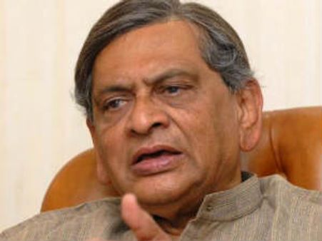 విదేశీ వ్యవహారాల శాఖ మంత్రి ఎస్ఎం కృష్ణ రాజీనామా