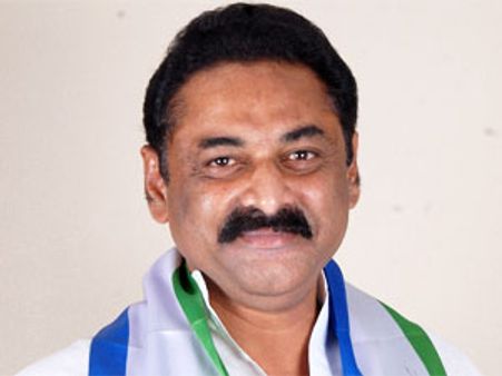 జగన్ పుణ్యమే: భూమన, 'జైలుకెందుకెళ్లాడో తెలియదా'