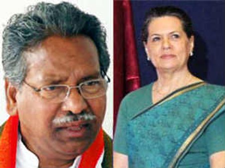 కావూరి అసంతృప్తి: నేరుగా రంగంలోకి దిగిన సోనియా