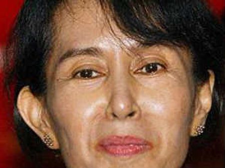 అనంత ఆదర్శ గ్రామానికి రానున్న ఆంగ్ సాన్ సూకీ