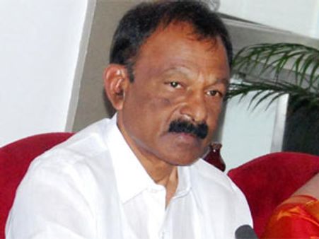 రాజకీయాల కోసం కాదు: భగీరథ యాత్రపై రఘువీరా