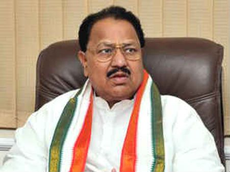 ఇంత చేసినా ప్రజలు ఓడించారు: డిఎస్, షర్మిలకు పితాని