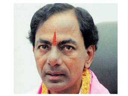 ఒత్తిడి-జంప్?: కెసిఆర్‌తో ముగ్గురు ఎంపీల మంతనాలు