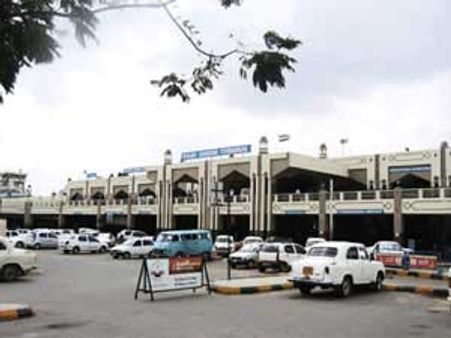 బేగంపేట విమానాశ్రయంలో ఫైర్, చార్టర్డ్ ప్లేన్స్ దగ్ధం