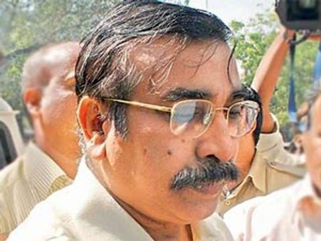 గాలి ఒఎంసి కేసు: రాజగోపాల్‌కు బెయిల్ మంజూరు