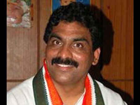  కెసిఆర్! ఎక్కడ దాక్కున్నావ్, ప్రగల్భాలా?: లగడపాటి