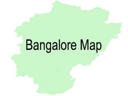 మహిళా టెక్కీపై దాడి: కేకలేయగా రక్షించిన స్థానికులు