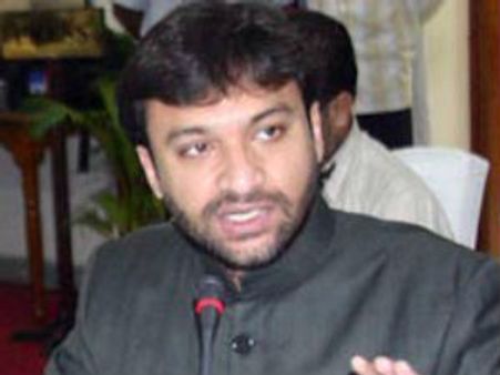  నిర్మల్‌లో అడుగుపెట్టొద్దు: అక్బర్‌కు బెయిల్, విడుదల!