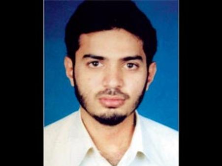 రియాజ్ భత్కల్: గర్ల్స్ చూపులకు చాక్‌లెట్ బాయ్