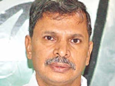షర్మిలకు లక్ష్యం లేదు, బాబును నమ్మరు: తులసి రెడ్డి