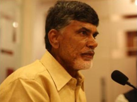 ఆ పని చేయలేను:జగన్‌పై బాబు, చికెన్‌పై సరదా వ్యాఖ్య