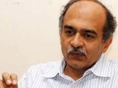  యుకెలో ప్రశాంత్ భూషన్ ప్రసంగం