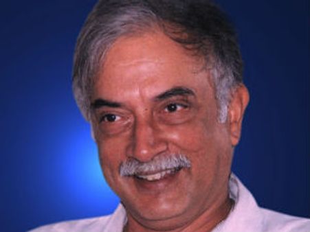 అశోక గజపతి రాజుకు రాజయోగం: జోస్యం చెప్పిన నేత