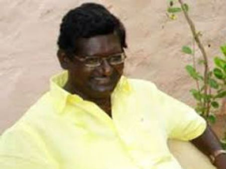 సిటీలో లేను: అవిశ్వాసంపై తగ్గిన చిన్నం రామకోటయ్య